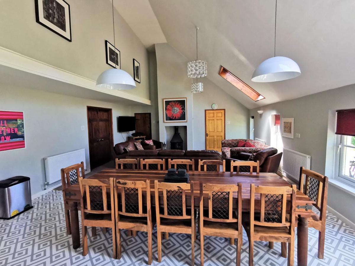 Wellstone Cottages - Coach House Llanfyrnach Extérieur photo