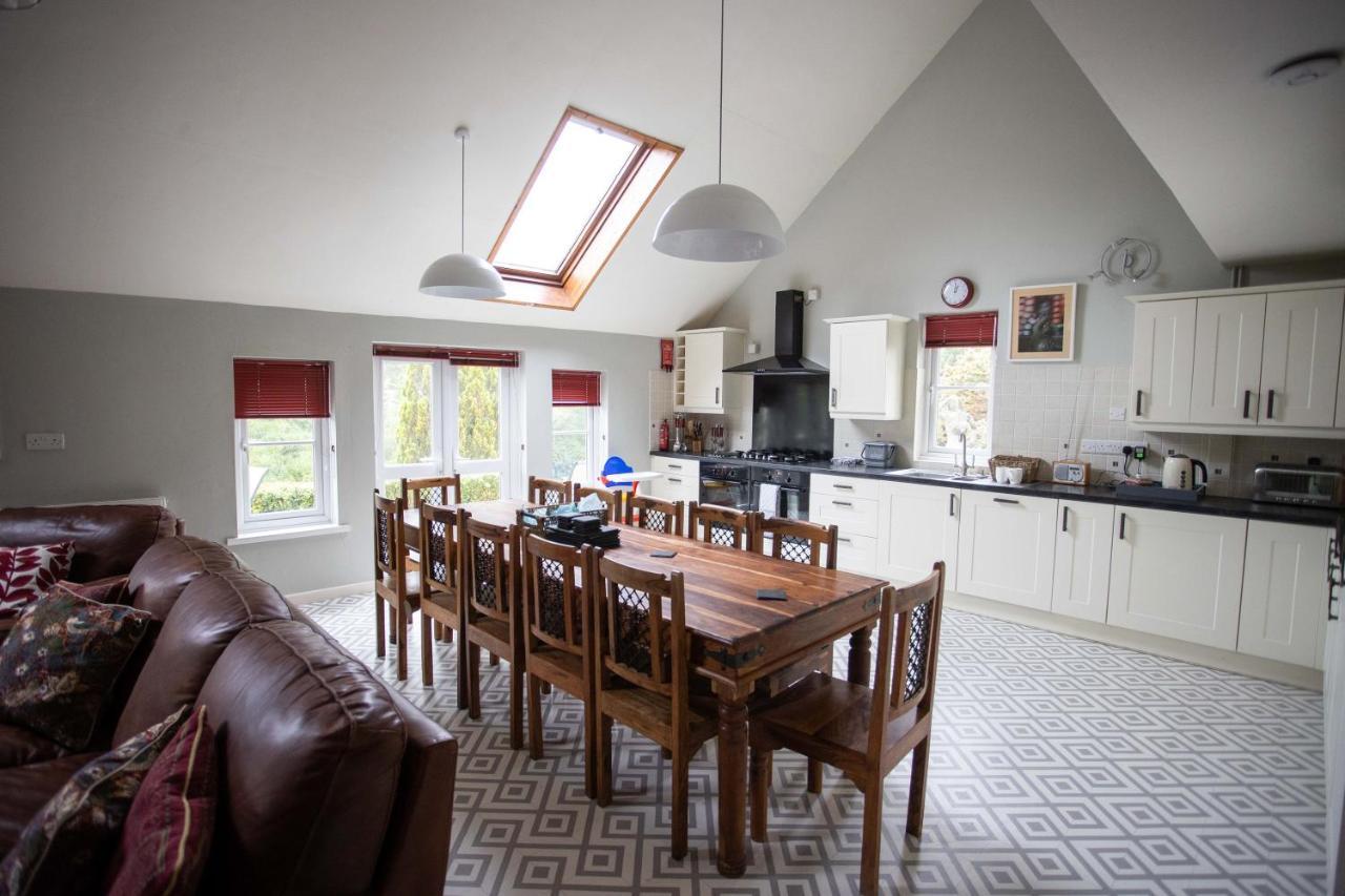 Wellstone Cottages - Coach House Llanfyrnach Extérieur photo