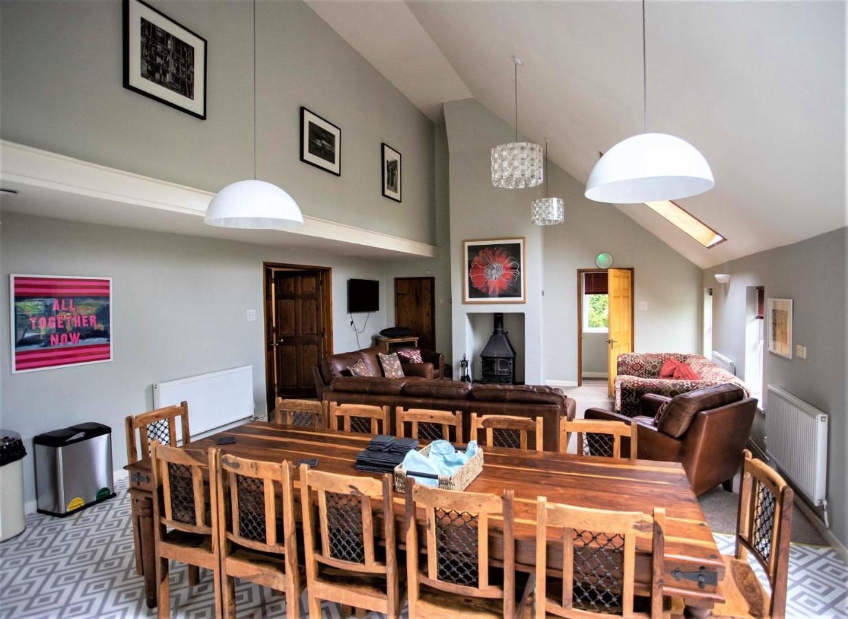 Wellstone Cottages - Coach House Llanfyrnach Extérieur photo
